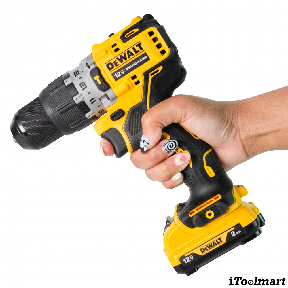 สว่านกระแทกไร้สาย DEWALT DCD706D2A B1 12V