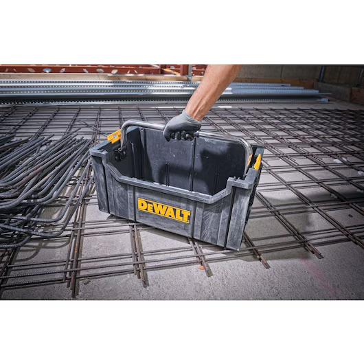 กล่องเครื่องมือ DEWALT DWST1 75654 พร้อมที่จับแบบพับได้