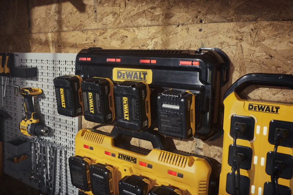 แท่นชาร์จแบตเตอรี่ DEWALT DCB1404 QW 12V 20V MAX