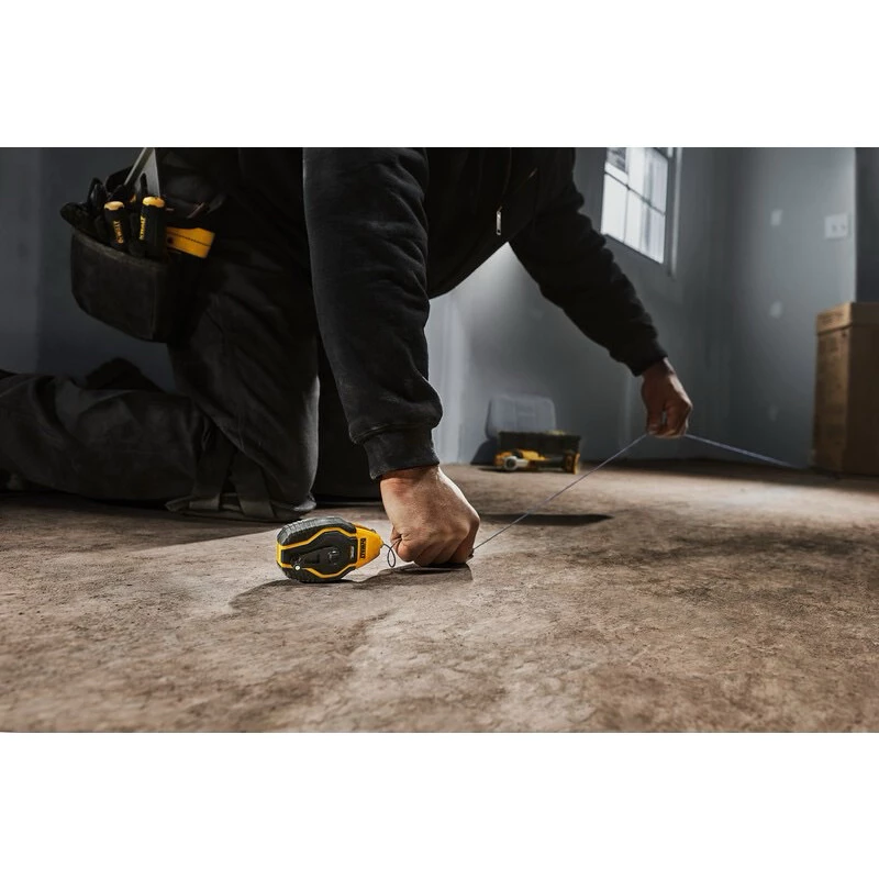 บักเต้าตีเส้น DEWALT Atomic DWHT47258L พร้อมผงชอลก์สีน้ำเงิน