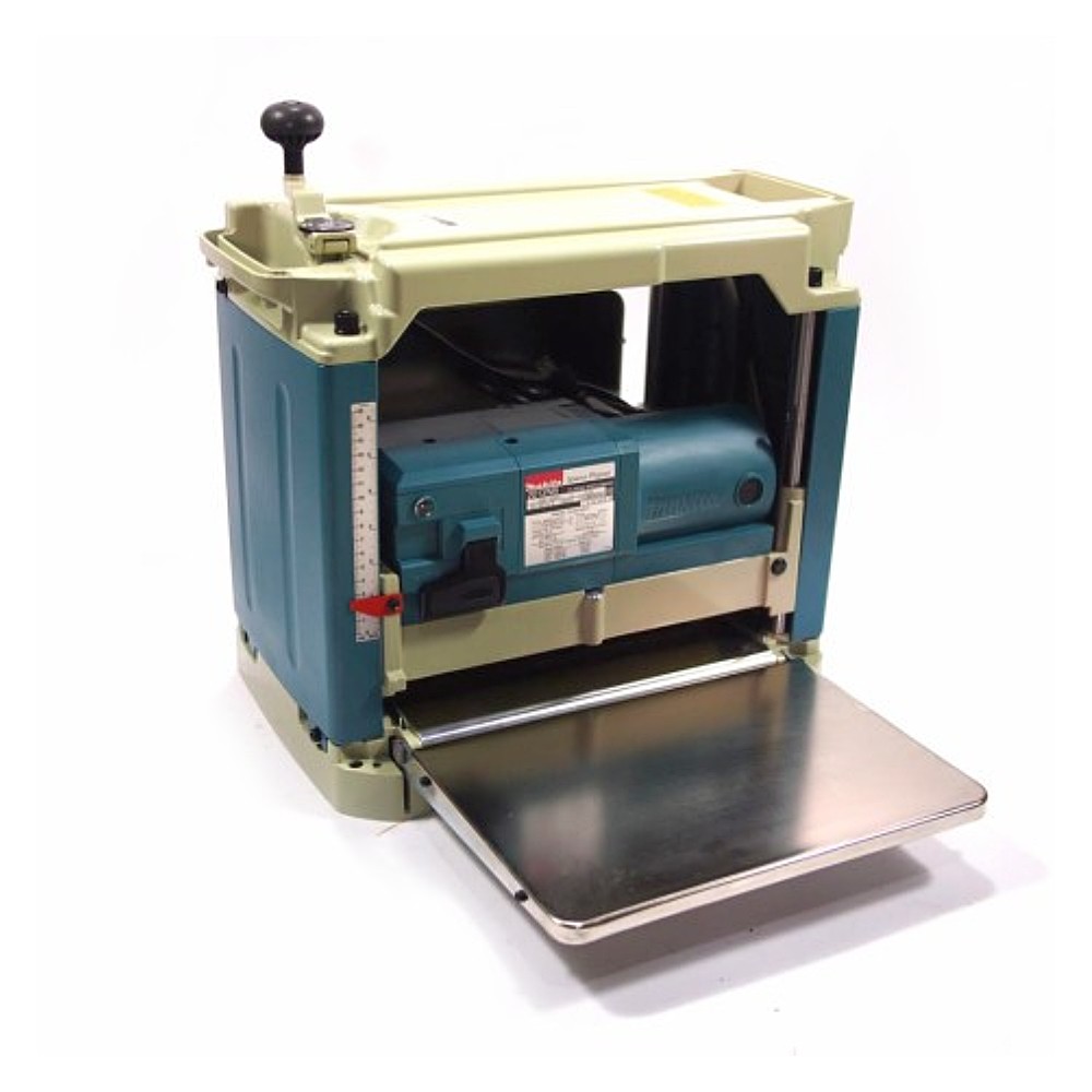 เครื่องรีดไม้ 12 นิ้ว MAKITA 2012NB กำลังไฟ 1 650 วัตต์ ความเร็วรอบ 8 500 รอบ นาที