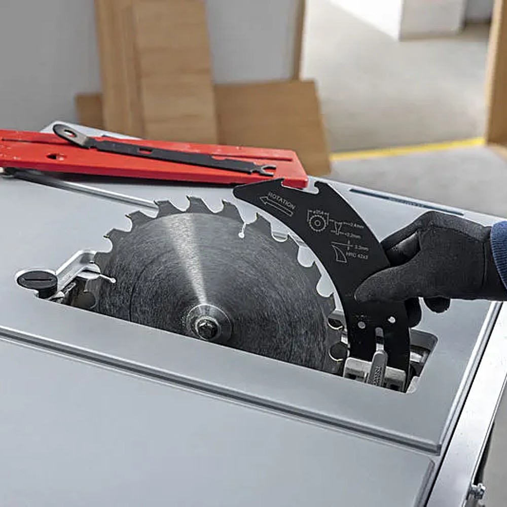 โต๊ะเลื่อย BOSCH PRO GTS100-254 ขนาด 10 นิ้ว กำลังไฟ 1,800 วัตต์