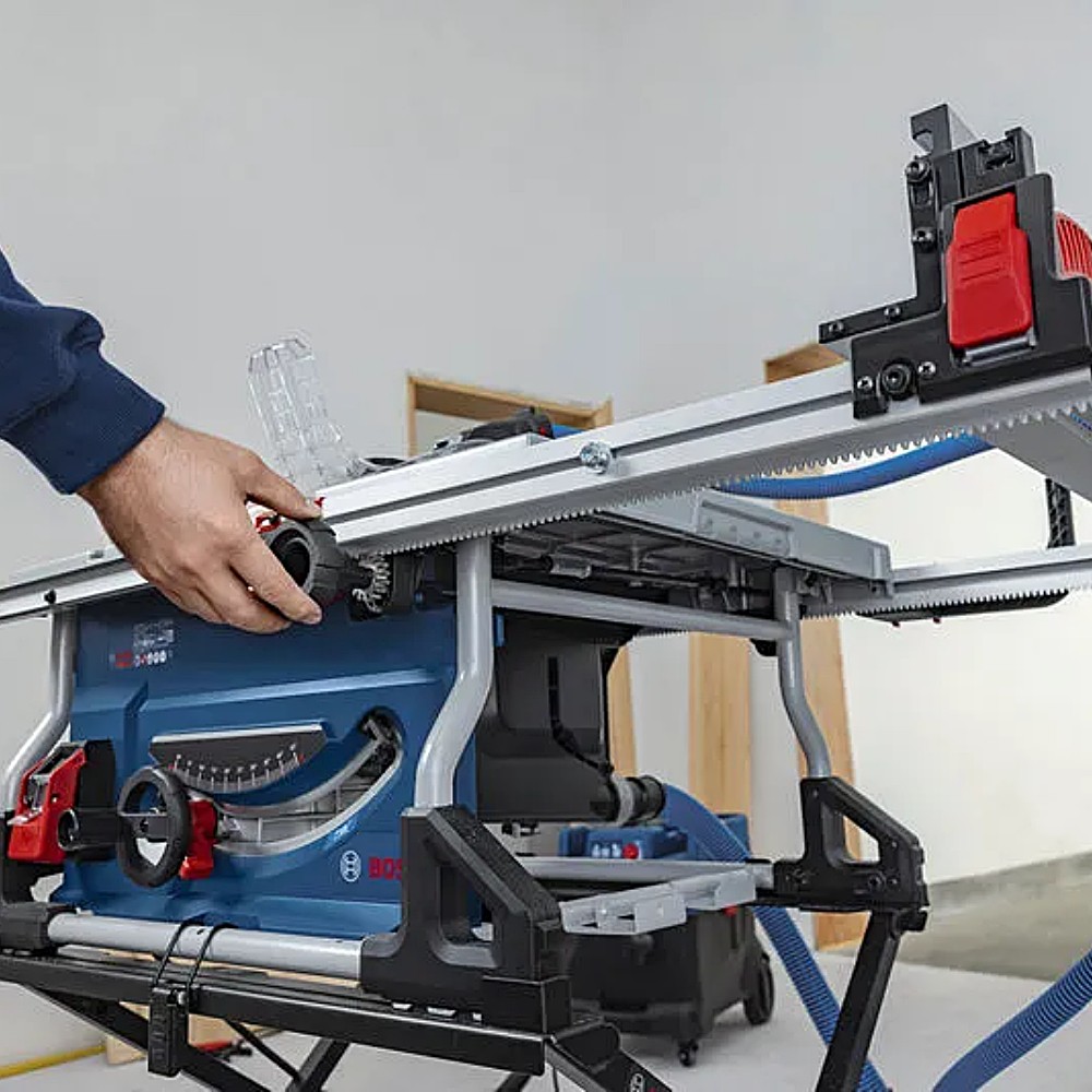 โต๊ะเลื่อย BOSCH PRO GTS100-254 ขนาด 10 นิ้ว กำลังไฟ 1,800 วัตต์