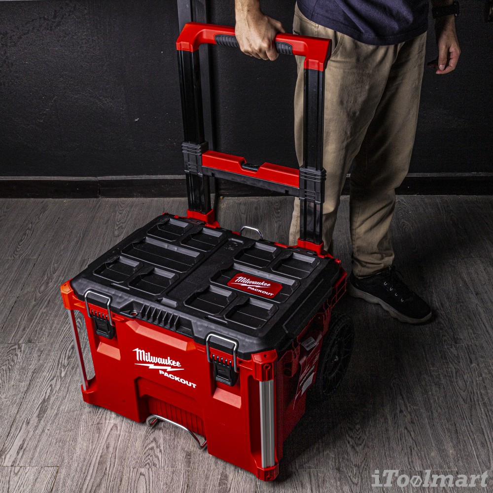 กล่องเครื่องมือ พร้อมล้อเข็น MILWAUKEE 48-22-8426 PACKOUT Rollong Tool Box