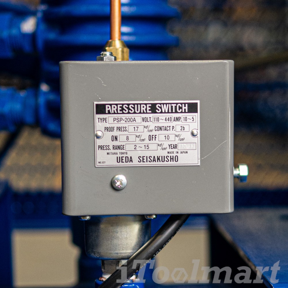 ปั๊มลมขนาดใหญ่ ปั๊มลมสายพาน PUMA PP315A-HI380V มอเตอร์ HITACHI 15HP 380V. ถัง 315 ลิตร 3 ลูกสูบ
