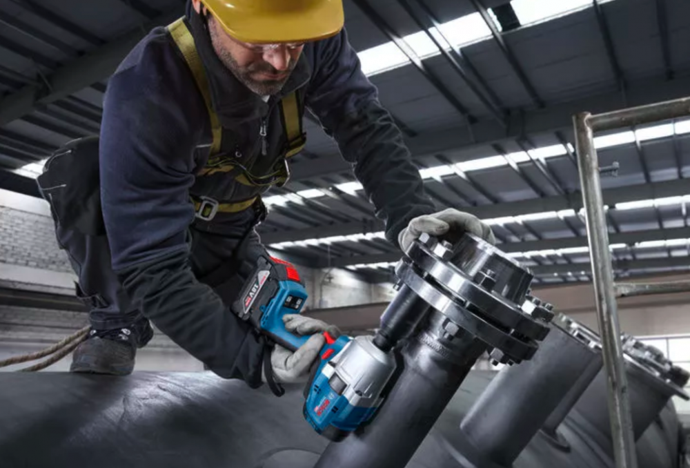 บล็อกกระแทกไร้สาย BOSCH GDS 18V-780 Professional ขนาด 1/2 นิ้ว แรงบิด 1000 นิวตันเมตร (ตัวเปล่า)