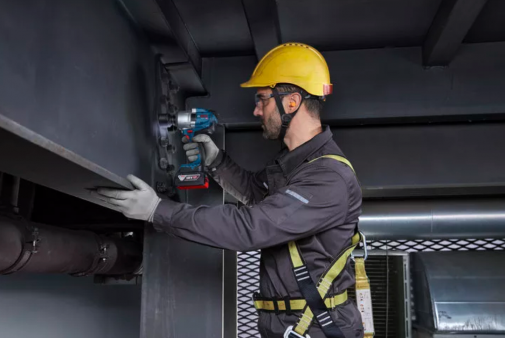 บล็อกกระแทกไร้สาย BOSCH GDS 18V-780 Professional ขนาด 1/2 นิ้ว แรงบิด 1000 นิวตันเมตร (ตัวเปล่า)