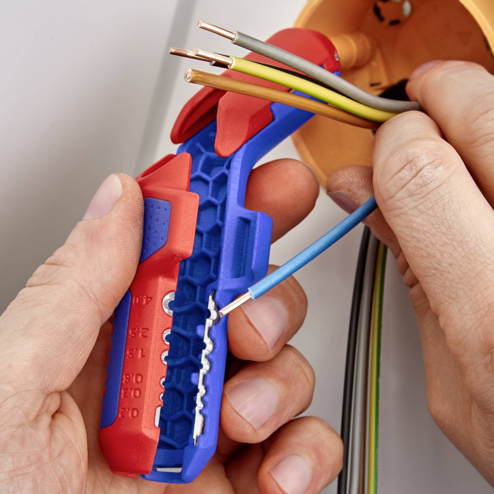 เครื่องปอกสายไฟ สายเคเบิล KNIPEX 16 95 03 SB ErgoStrip® PV สำหรับงานโซลาร์เซลล์