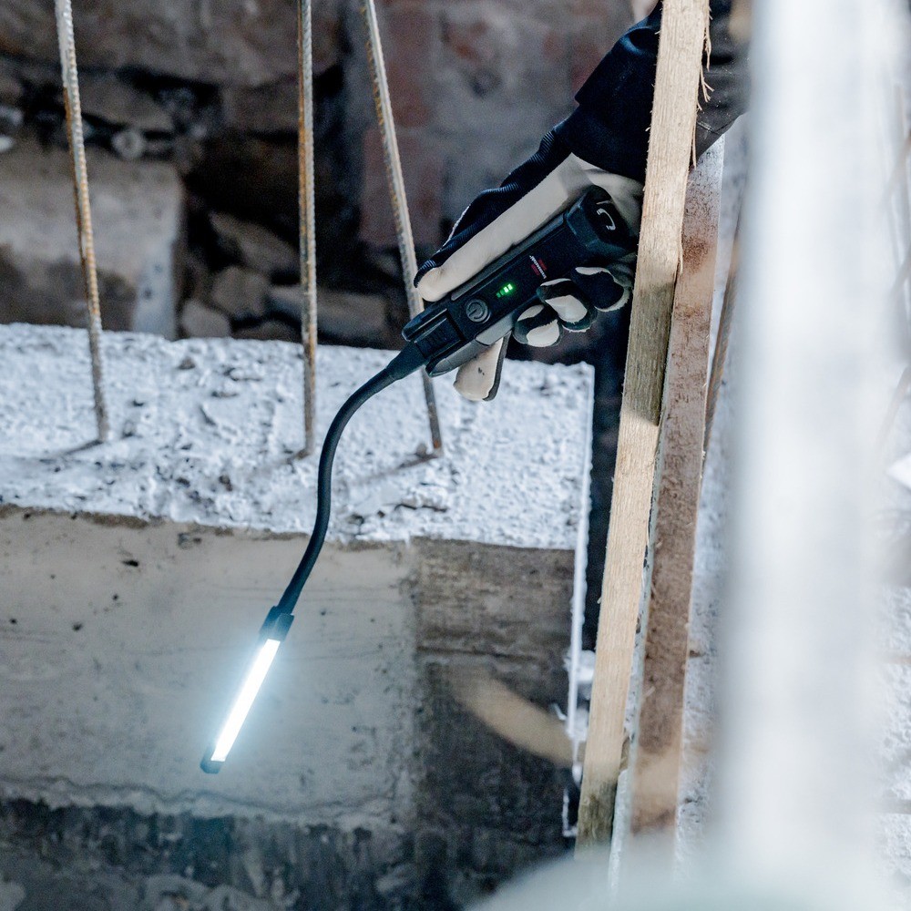 ไฟตรวจสอบ LED Brennenstuhl 1173730007 แบบชาร์จไฟได้ระดับมืออาชีพ HL 800 ACW ไฟทำงาน LED พร้อมแม่เหล็ก
