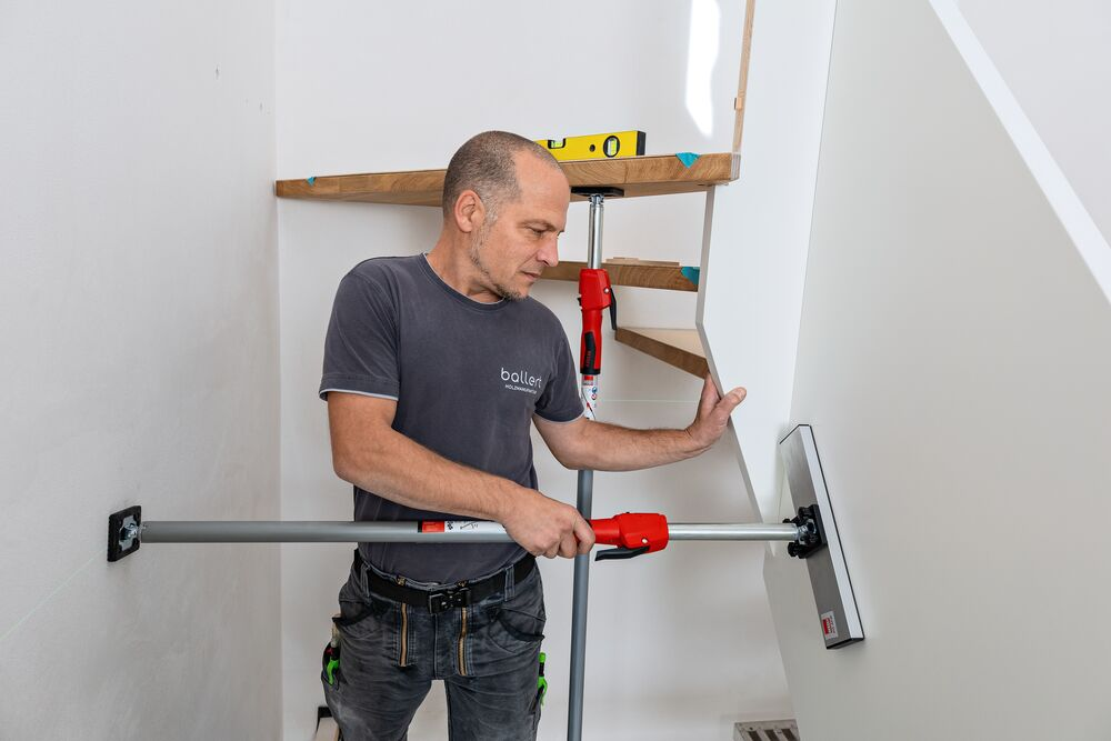 แผ่นรองรับค้ำยัน BESSEY STE SP35 สําหรับเสาค้ำฝ้า ความยาว 355 มม 