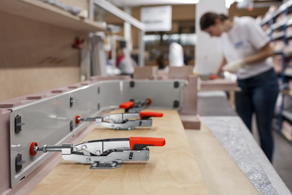 แคลมป์จับชิ้นงาน BESSEY STC IHH25 Push Pull Toggle Clamp 