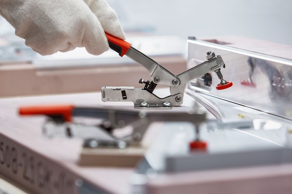 แคลมป์จับชิ้นงาน BESSEY STC HH50SB Horizontal toggle clamp 