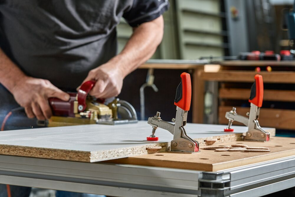 แคลมป์จับชิ้นงาน BESSEY STC VH50 Vertical Toggle Clamp แรงยึด 2500 N