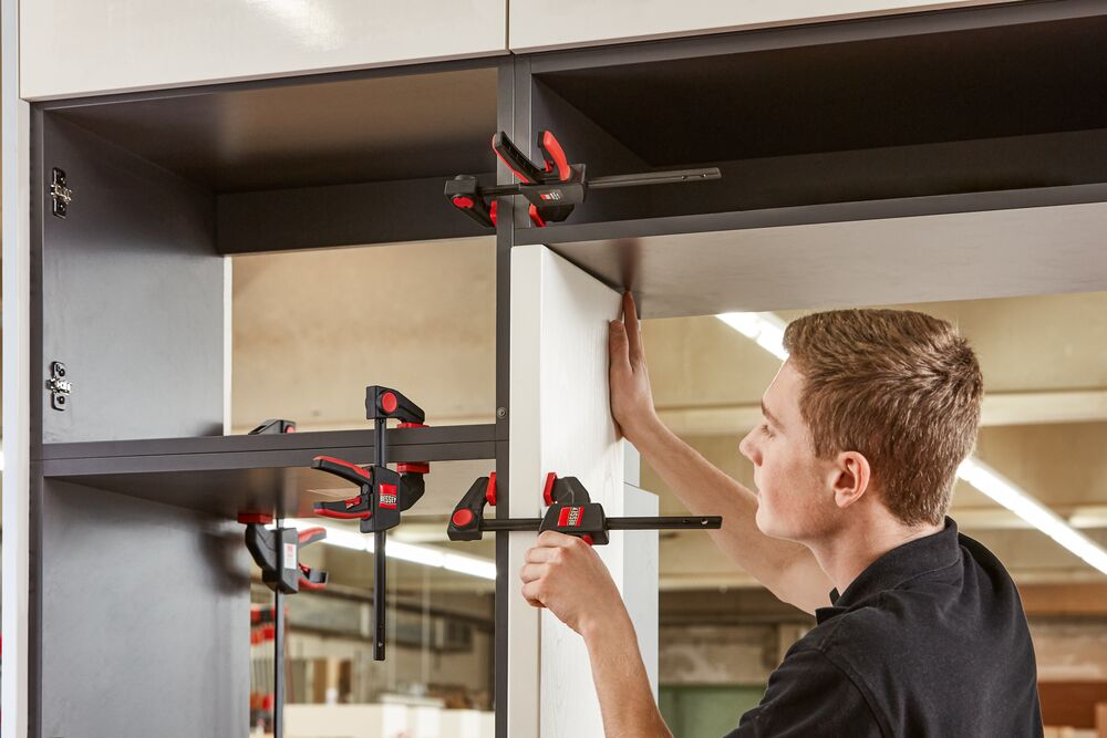 แคลมป์จับชิ้นงาน BESSEY EZL60 8 One Handed Clamp ขนาด 600 มม 