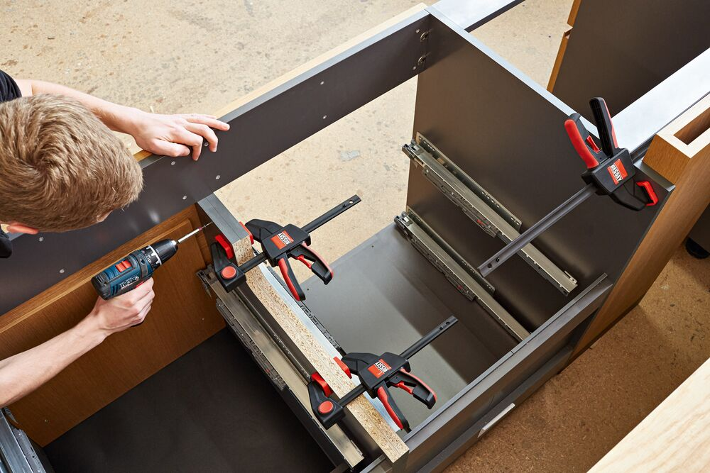 แคลมป์จับชิ้นงาน BESSEY EZL60 8 One Handed Clamp ขนาด 600 มม 