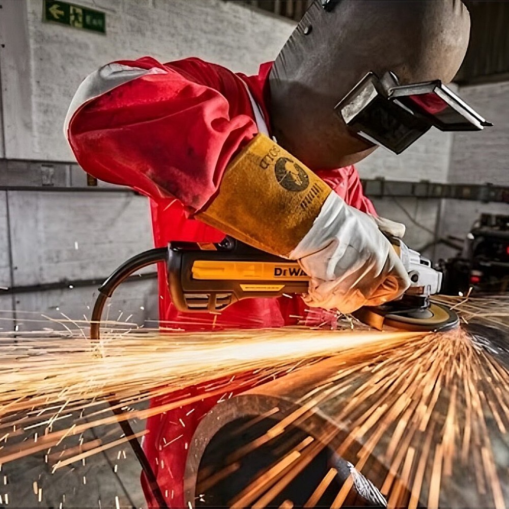เครื่องเจียร DEWALT DWE4357 QS ขนาด 5 นิ้ว กำลังไฟ 1700 วัตต์