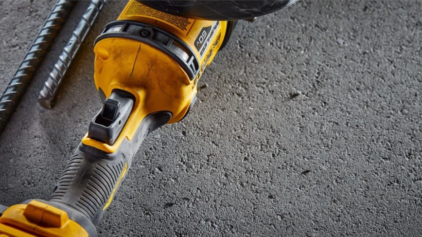 เครื่องเจียรไร้สาย DEWALT DCG440N KR ขนาด 180 มม  60V  เครื่องเปล่า 