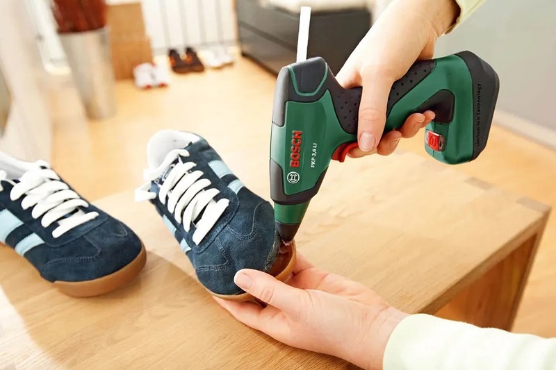 BOSCH 0 603 264 600 Glue Gun PKP 3.6 Li