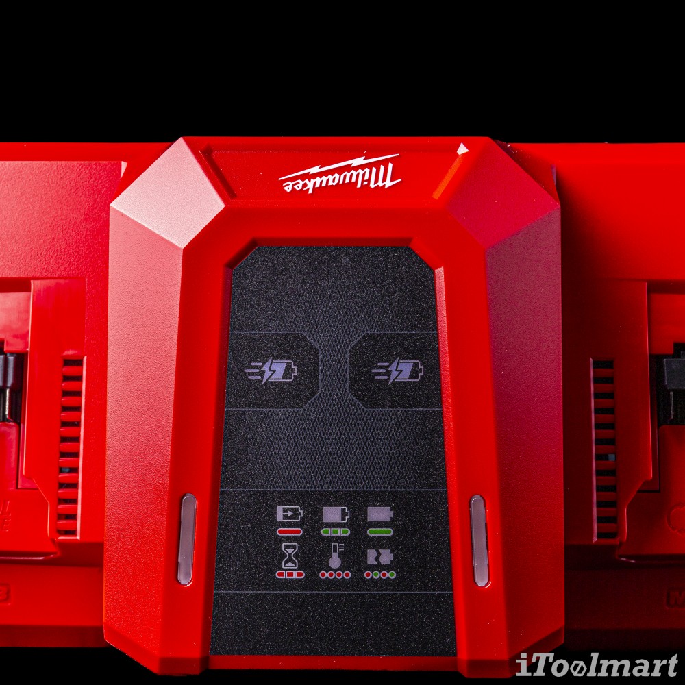 แท่นชาร์จแบตเตอรี่ ซุปเปอร์ชาร์จ Milwaukee M18 DBSC SA ชาร์จแบตได้ 2 ก้อน
