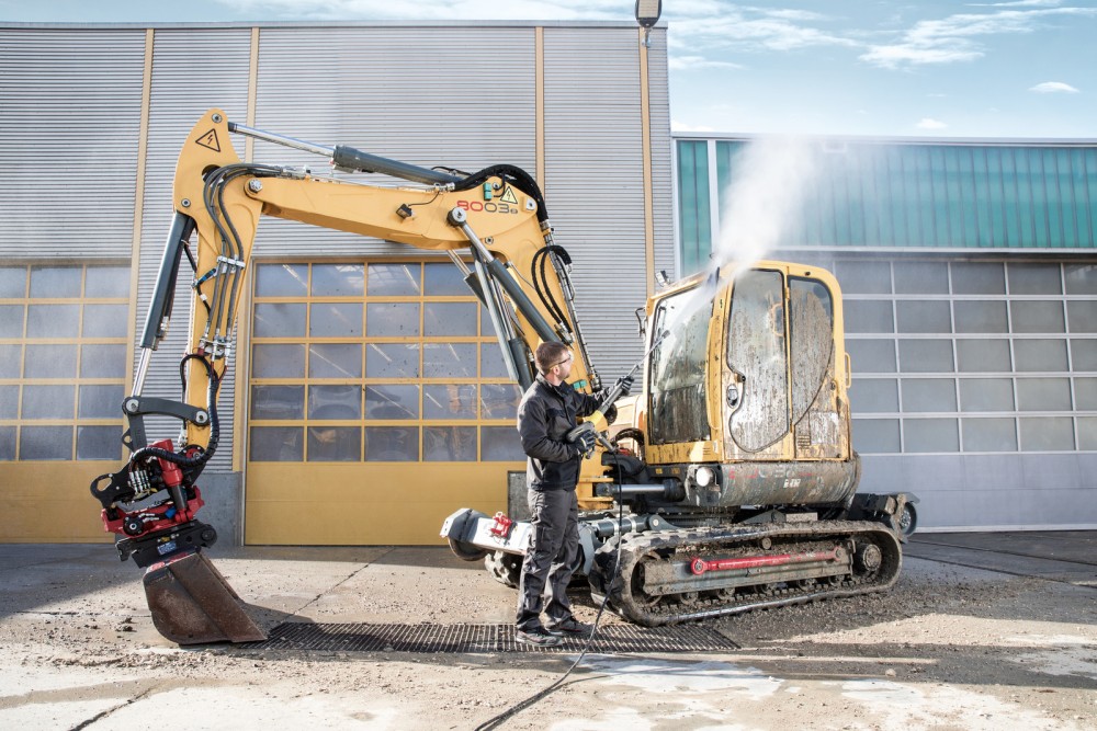 เครื่องฉีดน้ำแรงดันสูง KARCHER HD 6/15 M 1.150-930.0