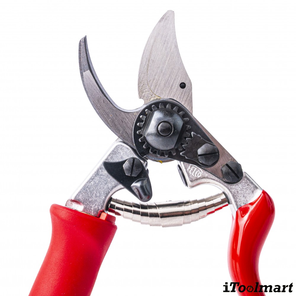 กรรไกรตัดแต่งกิ่งไม้ FELCO 15  made in swiss  สำหรับมือขนาดเล็ก