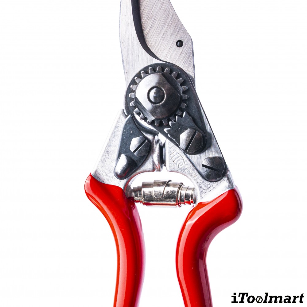 กรรไกรตัดแต่งกิ่งไม้ FELCO 6  made in swiss  สำหรับมือขนาดกลาง