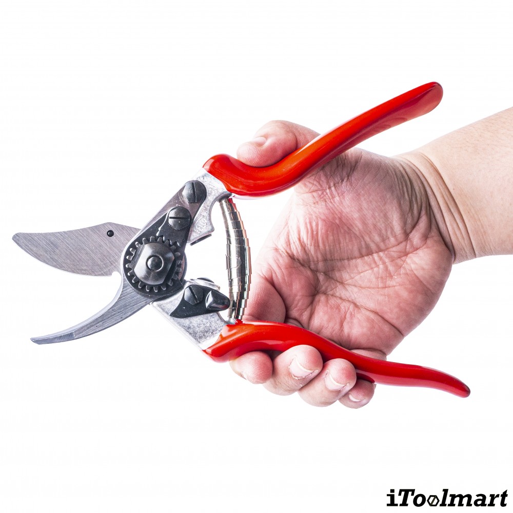 กรรไกรตัดแต่งกิ่งไม้ FELCO 6  made in swiss  สำหรับมือขนาดกลาง