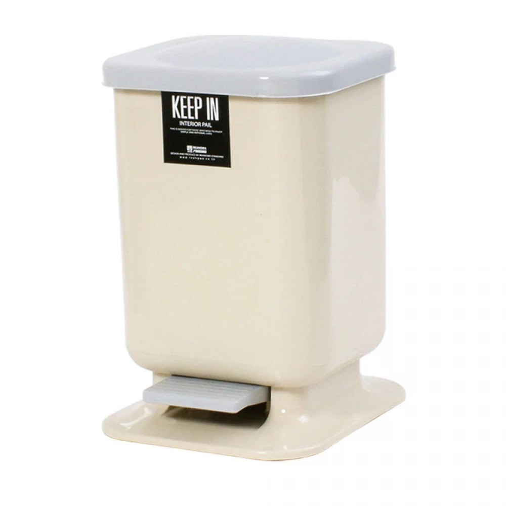 ถังขยะเท้าเหยียบ KEEP IN H050400016 ทรงเหลี่ยม RW9020 สีครีม ขนาด 10 ลิตร