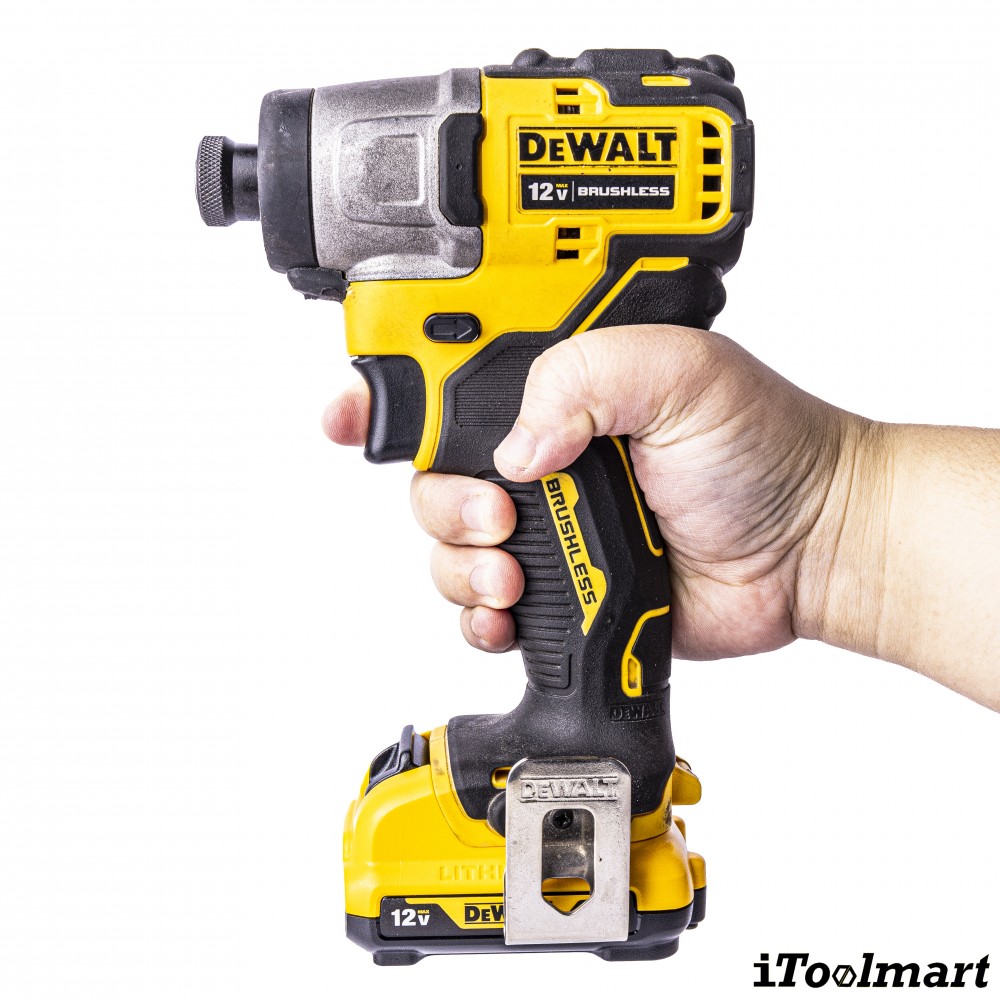 แบตเตอรี่ Dewalt DCB124 12V. 3Ah.