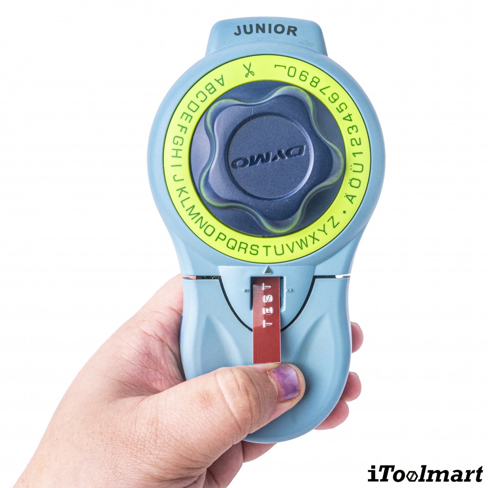 เทปพลาสติก BASIC INDUSTRIAL S0718050 3D Embossing Label Tape สีเลือดหมู ขนาด 9 มม. x 3 ม. สำหรับเครื่องพิมพ์ Dymo Embossing Organizer Xpress