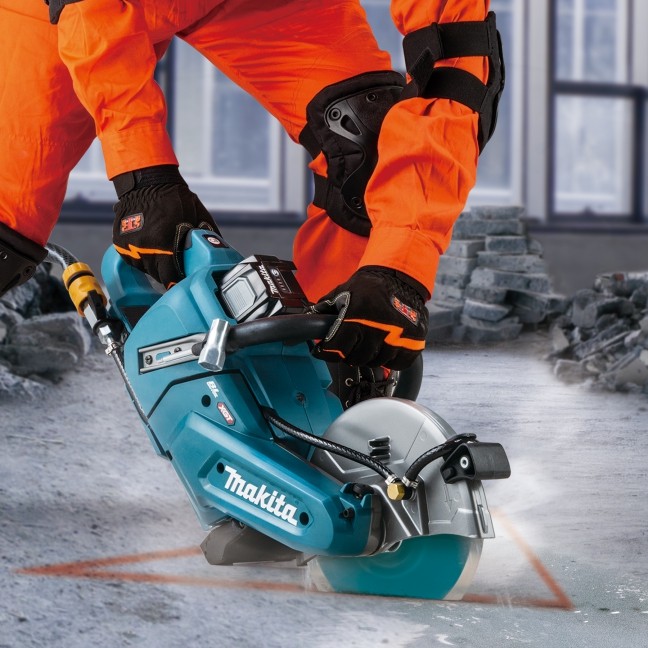 เครื่องตัดไร้สาย MAKITA CE003GZ03 40Vmax ขนาด 230 มม. (9 นิ้ว) (ตัวเปล่า)