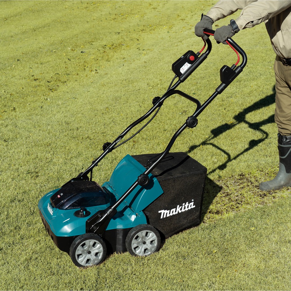 เครื่องขูดหน้าดินไร้สาย MAKITA UV001G 40Vmax