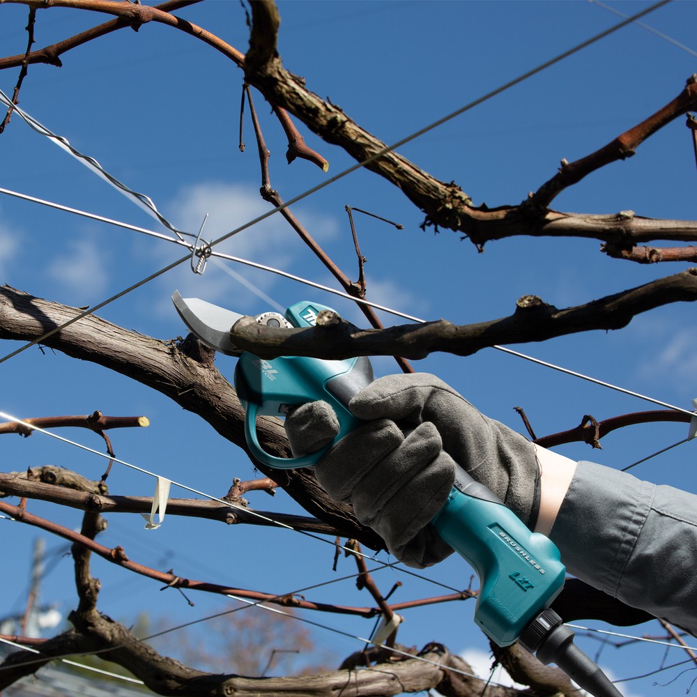 กรรไกรตัดกิ่งไร้สาย MAKITA DUP180Z 18V Pruning Shear LXT ® (ตัวเปล่า)