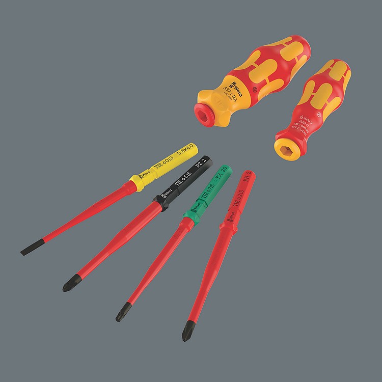 ชุดไขควง Wera Kraftform Kompakt VDE 17 extra slim 2 Tool finder 05006610001 (17 ชิ้น)