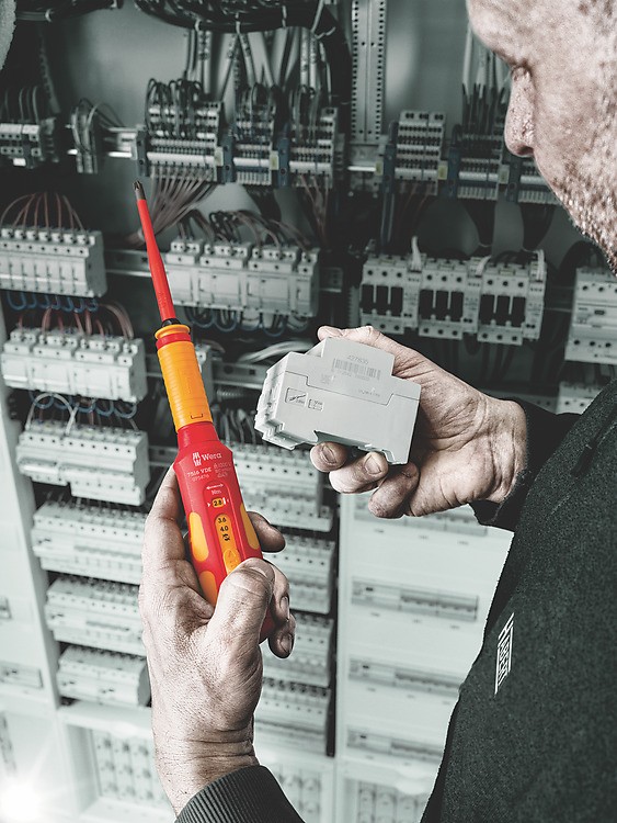 ไขควงทอร์ค Wera 7516 VDE Kraftform Safe-Torque Speed Torque screwdriver แรงบิด 2.4-4.0 Nm 05075876001