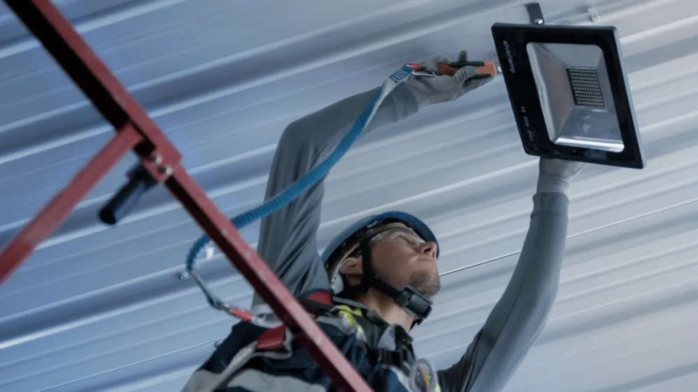 สายเซฟตี้ BOSCH PRO Lanyard Light พร้อมห่วงล็อคเดี่ยว รับน้ำหนักได้ 6 kg 