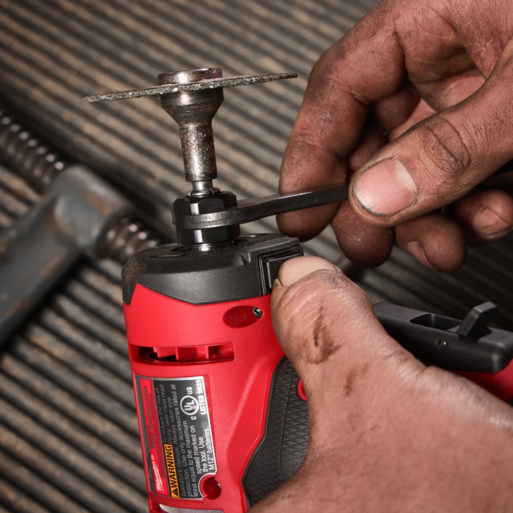 เครื่องเจียรแกนหัวงอไร้สาย MILWAUKEE M12 FDGA2 0 Angled Die Grinder 12V  เครื่องเปล่า 