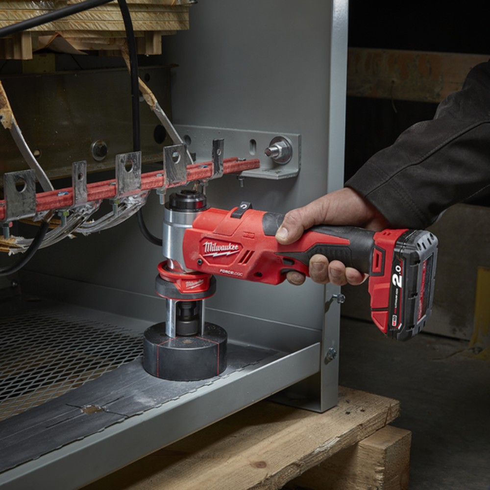 เครื่องเจาะรูไร้สาย Milwaukee M18 HKP 0C ASIA 6T Knockout Punch ระบบไฮดรอลิก แรงกด 60 kN  ตัวเปล่า 