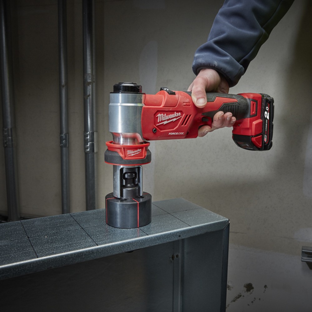 เครื่องเจาะรูไร้สาย Milwaukee M18 HKP 0C ASIA 6T Knockout Punch ระบบไฮดรอลิก แรงกด 60 kN  ตัวเปล่า 