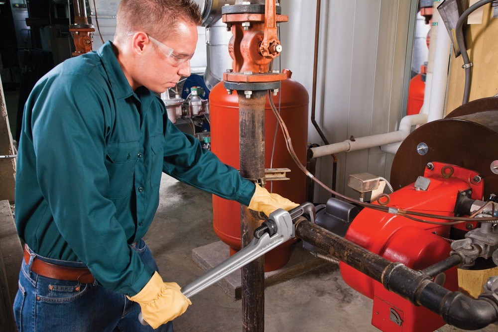 ประแจจับท่อ RIDGID 31115  848 ด้ามอลูมิเนียม ขนาด 48 นิ้ว  จับท่อสูงสุด 6 นิ้ว 