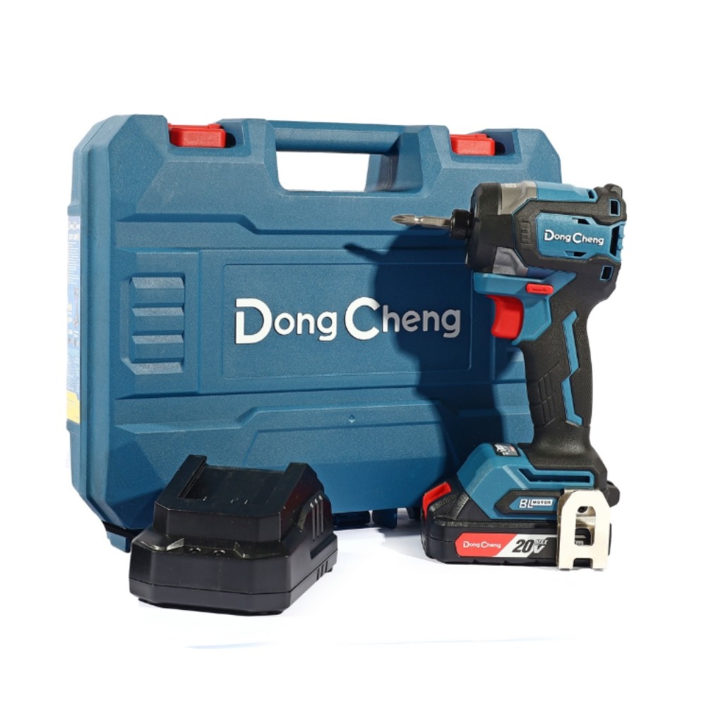 สว่านไขควงกระแทกไร้สาย DONG CHENG DCPL208 ADM 20V  BL Motor 208 Nm พร้อมแบต 2 0Ah x  1 ก้อน     แท่นชาร์จ