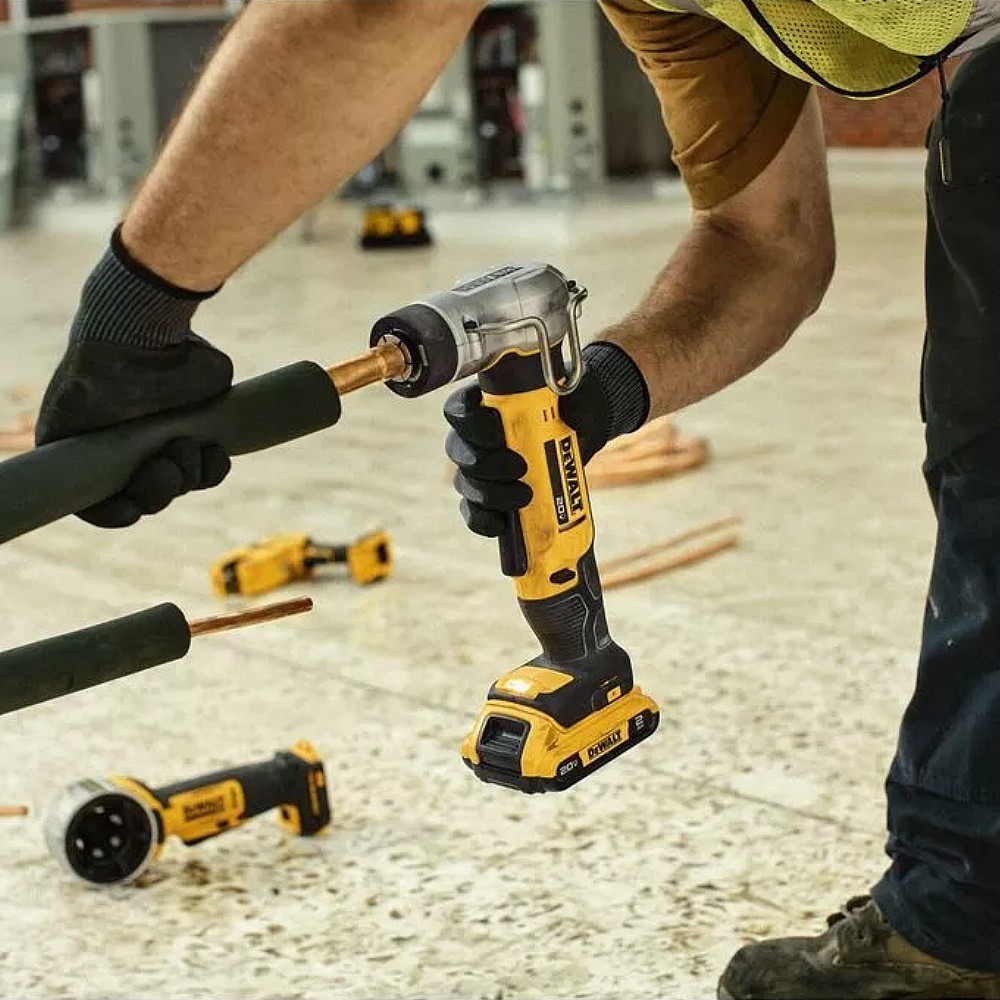 เครื่องขยายท่อทองแดงไร้สาย DEWALT DCE450NA B1 20V