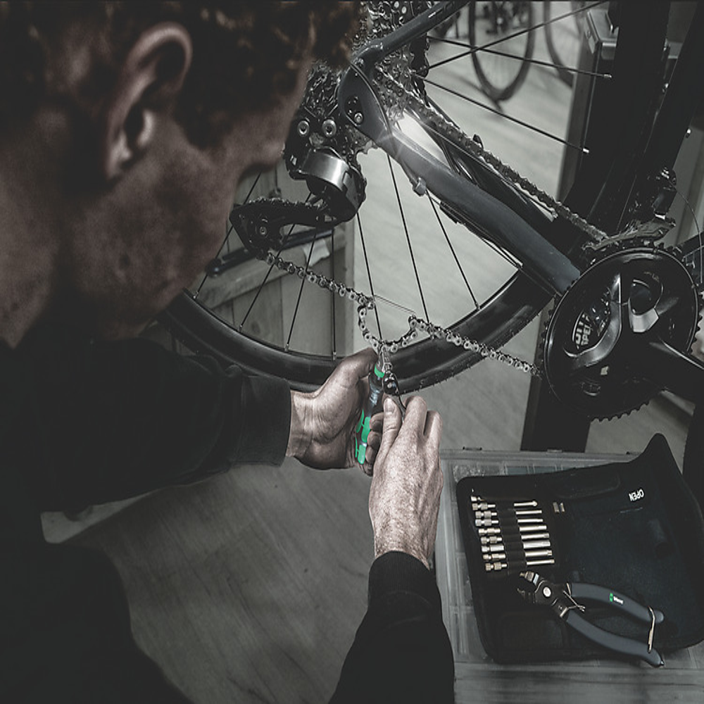 ชุดเครื่องมือจักรยาน Wera 9532 Chain riveter set for workshops 05136042001 ชุด 18 ชิ้น