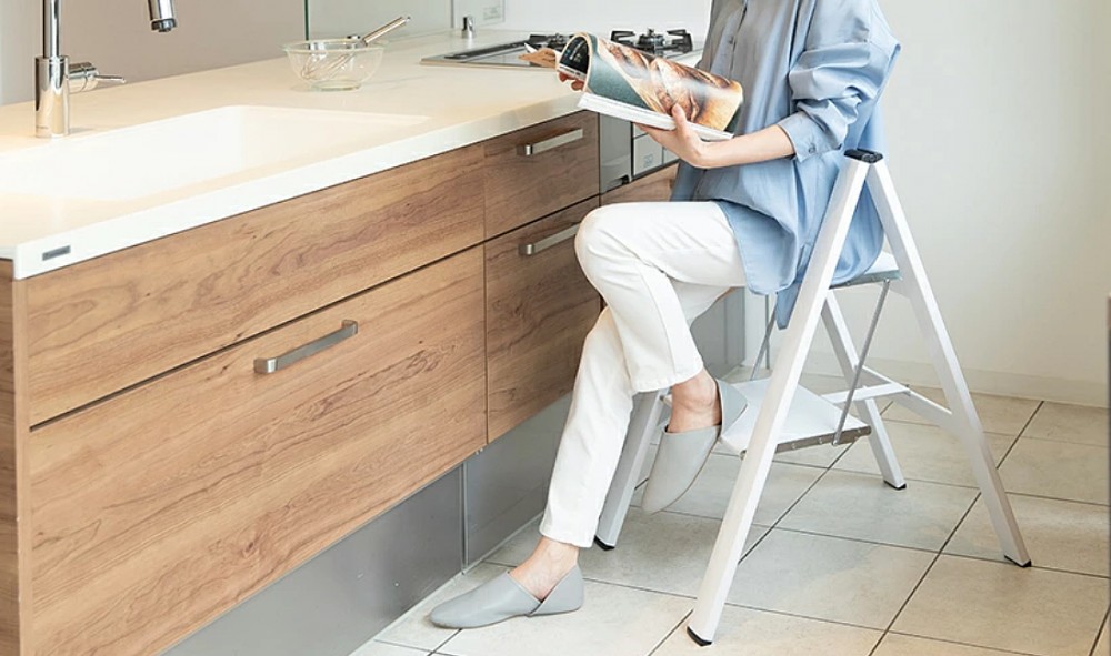 บันไดอะลูมิเนียม เก้าอี้สตูล HASEGAWA SJ 2d SI จำนวน 1 ขั้น สีดำ ระดับความสูง 0 30 เมตร รับน้ำหนักได้ 130 กก บันไดอะลูมิเนียม เก้าอี้สตูล HASEGAWA SJ 2d SI จำนวน 1 ขั้น สีดำ ระดับความสูง 0 30 เมตร รับน้ำหนักได้ 130 กก