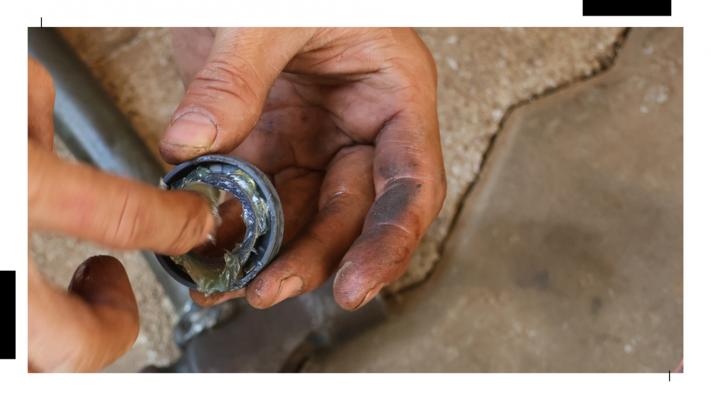 จาระบีเยอะไปทำร้าย ลูกปืน พอ ๆ กับไม่มีจาระบี — เข้าใจเรื่องลูกปืนให้ลึกก่อนลูกปืนพัง