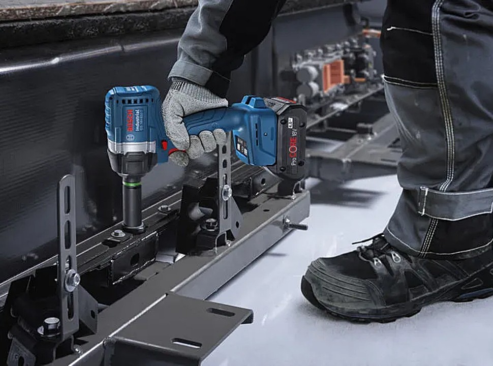 ไขควงกระแทกไร้สาย BOSCH IDS 18V 650 T Industrial 18V ขนาด 1 2 นิ้ว  ตัวเปล่า 