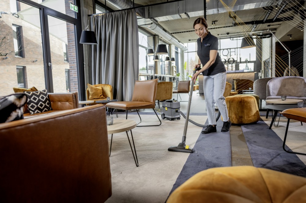 เครื่องดูดฝุ่นแบบแห้ง Karcher T 15 1 Dry vacuum cleaner 1 355 300 0