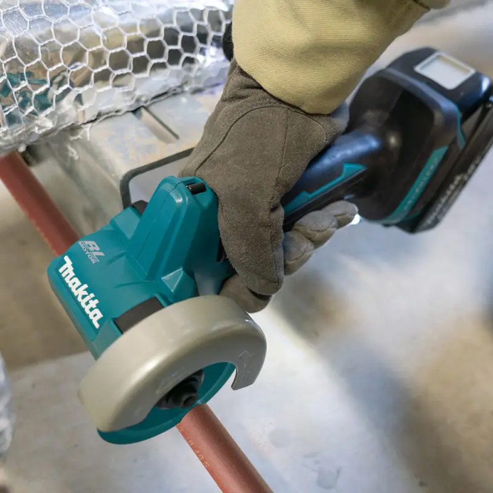 เครื่องตัดอเนกประสงค์ MAKITA DMC300Z 18V ขนาด 76 มม. (3 นิ้ว) (ตัวเปล่า)