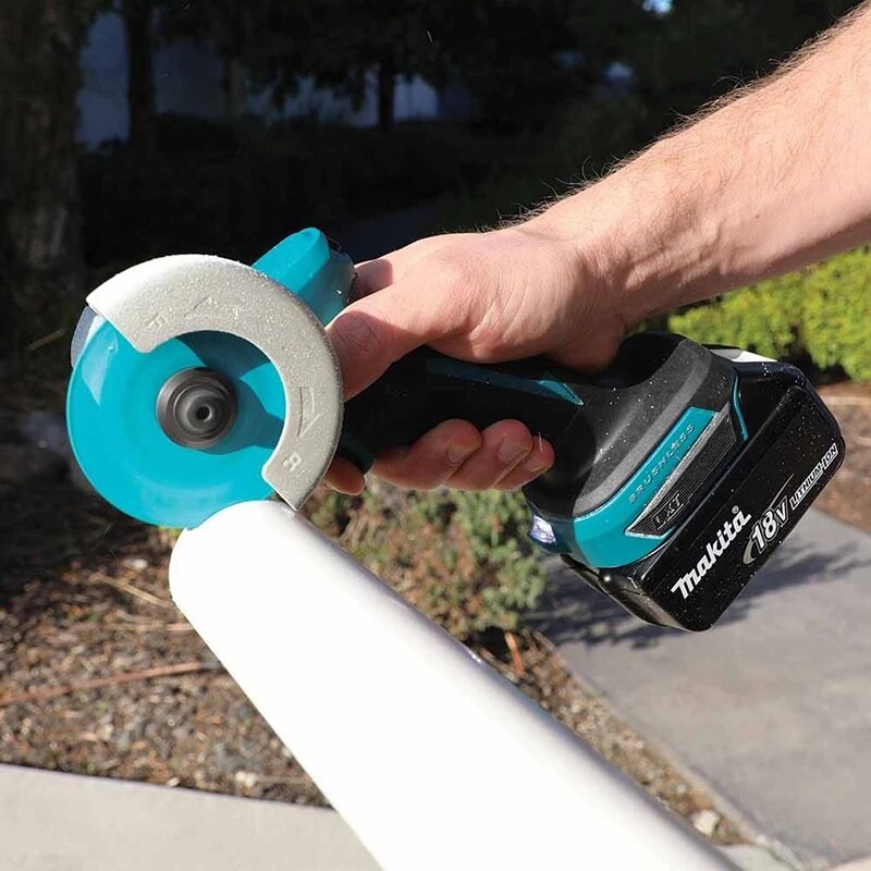 เครื่องตัดอเนกประสงค์ MAKITA DMC300Z 18V ขนาด 76 มม. (3 นิ้ว) (ตัวเปล่า)