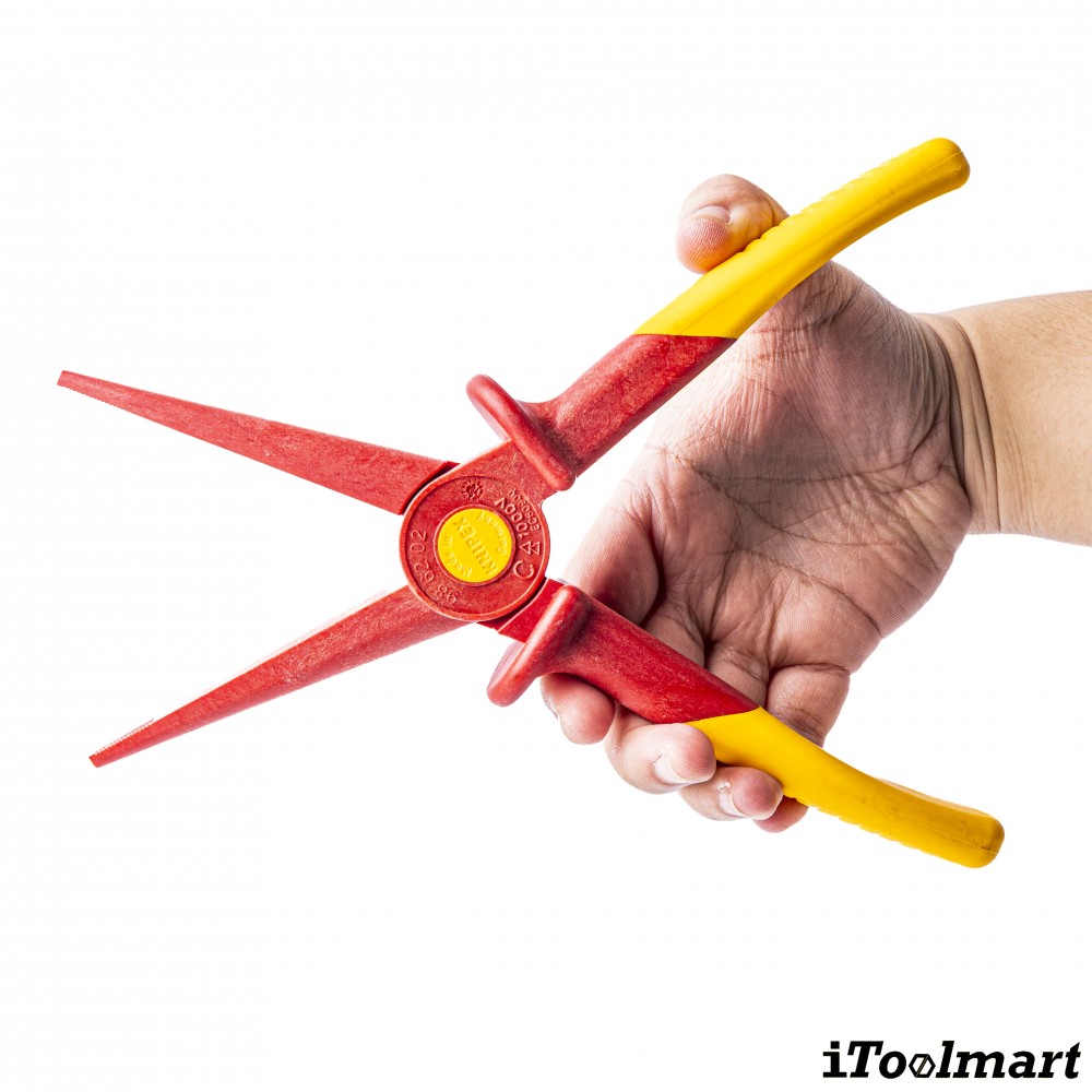 คีมปากเเหลม KNIPEX 98 62 02 ขนาด 220 มิล  หุ้มฉนวนกันไฟ   Snipe Nose Pliers of plastic insulating  VDE